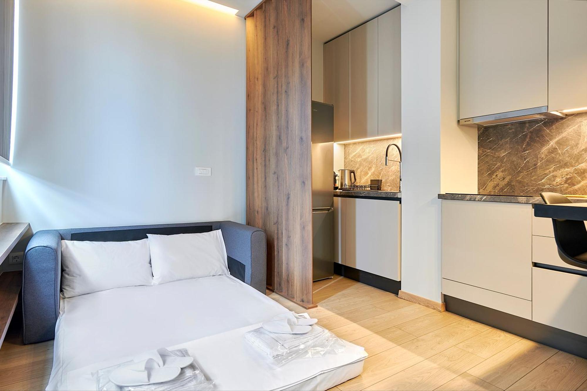 City-Center Apartment In Vibrant Monastiraki, Athens Exterior photo
